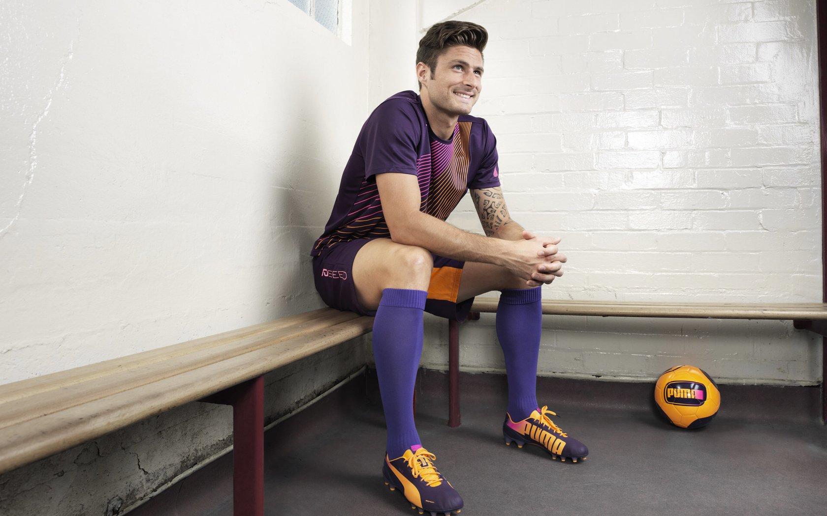 爱游戏体育app-“中国足球公益行:足球与公益的结合”,足球公益项目简介